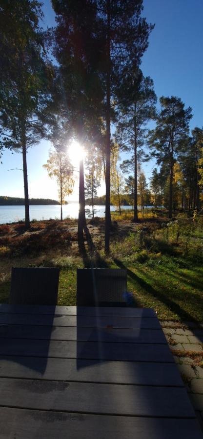 Lakeside Log Fraemby Udde Ferienhaus *